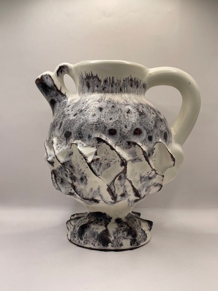 Vallauris - Pitcher - Earthenware - Vallauris fat lava #1.0