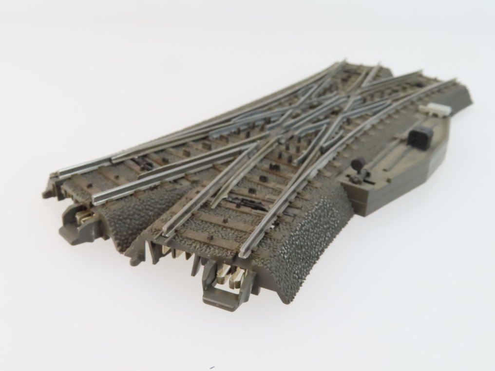 Märklin H0 - 24620 - Modeltreinsporen (1) - Engels kruiswissel met elektrische aandrijving, Digitale decoder en verlichting, C-rail #4.3