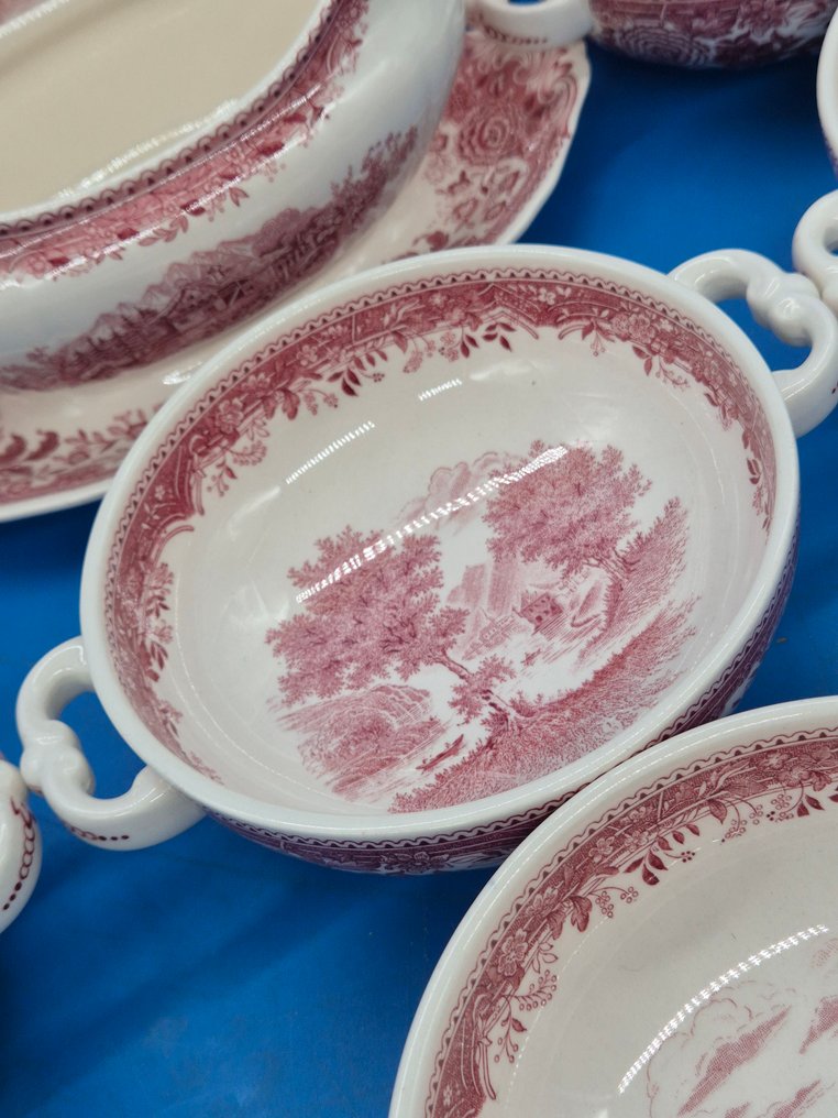 Service de table pour le dîner - Villeroy & Boch – „Burgenland“ – Suppenservice in Rot, Porzellan, gemarkt - Porcelaine #4.3