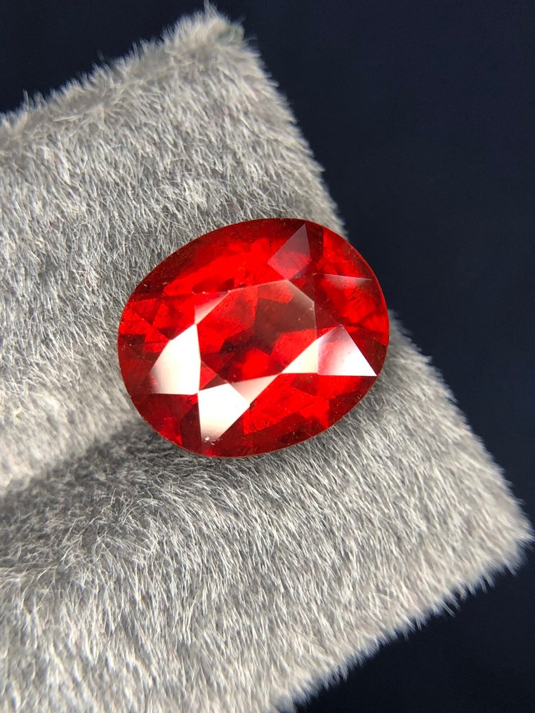 χωρίς τιμή ασφαλείας - 1 pcs Κόκκινο Γρανάτης, Spessartite - 11.31 ct - Διεθνής Ένωση Έγχρωμων Πολύτιμων Λίθων (ICA GemLab) - Όμορφο κομμάτι συλλογής. #3.2