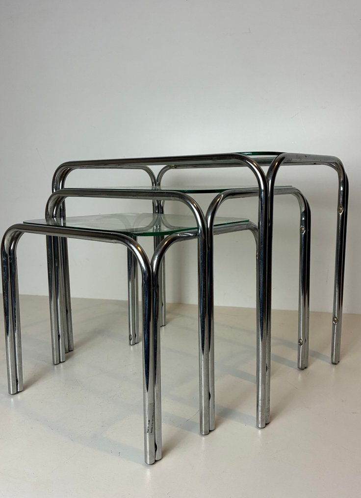 嵌套表 - 金属, 玻璃 - 三个边桌 #4.3