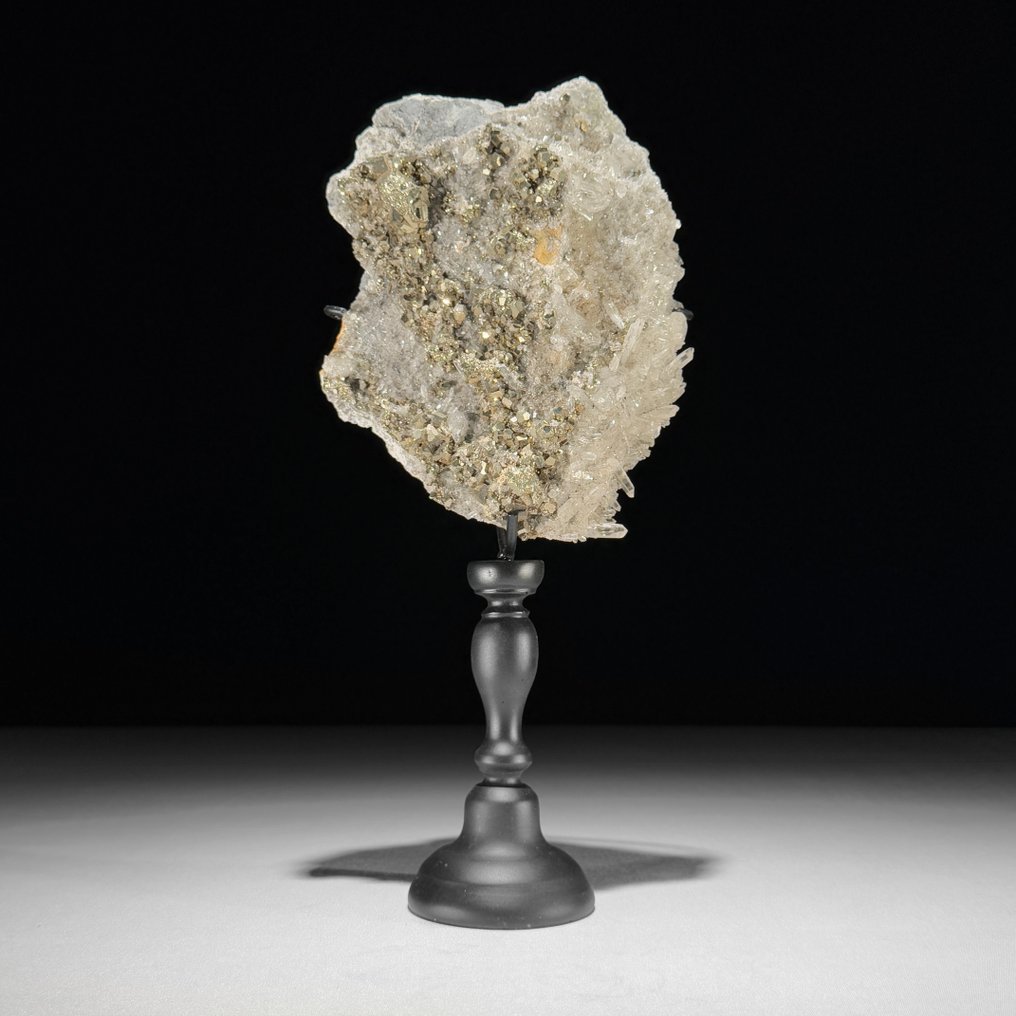 NO RESERVE PRICE - Wonderful Pair of Pyrite and Cube calcite - Crystal Cluster on custom stands- 3200 g - (2) #2.1