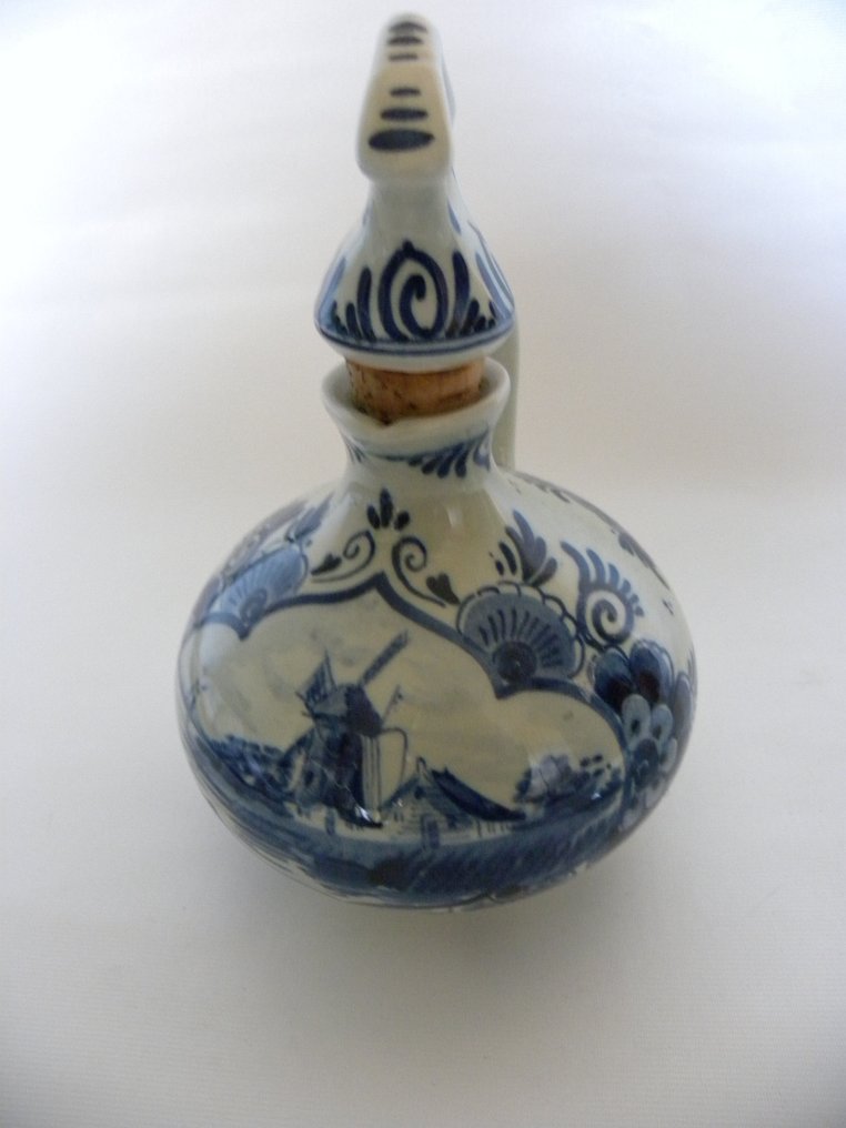 Plateelbakkerij Zuid-Holland, Maastricht - Pitcher (5) - Earthenware - Genever collection #4.3