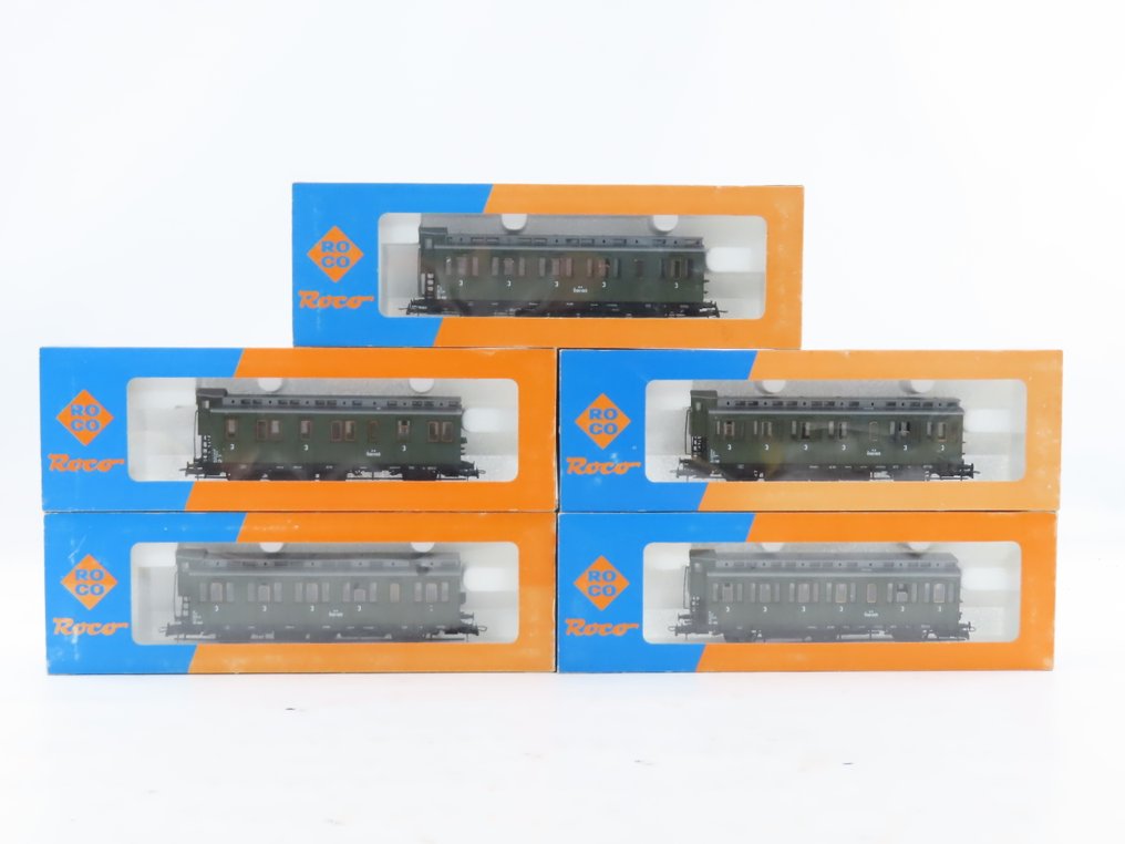 Roco H0 - 44205-B/44206-B/44207-B - Carrozza passeggeri di modellini di treni (5) - 5x carrozze a 3 assi di terza classe - ÖBB #3.2