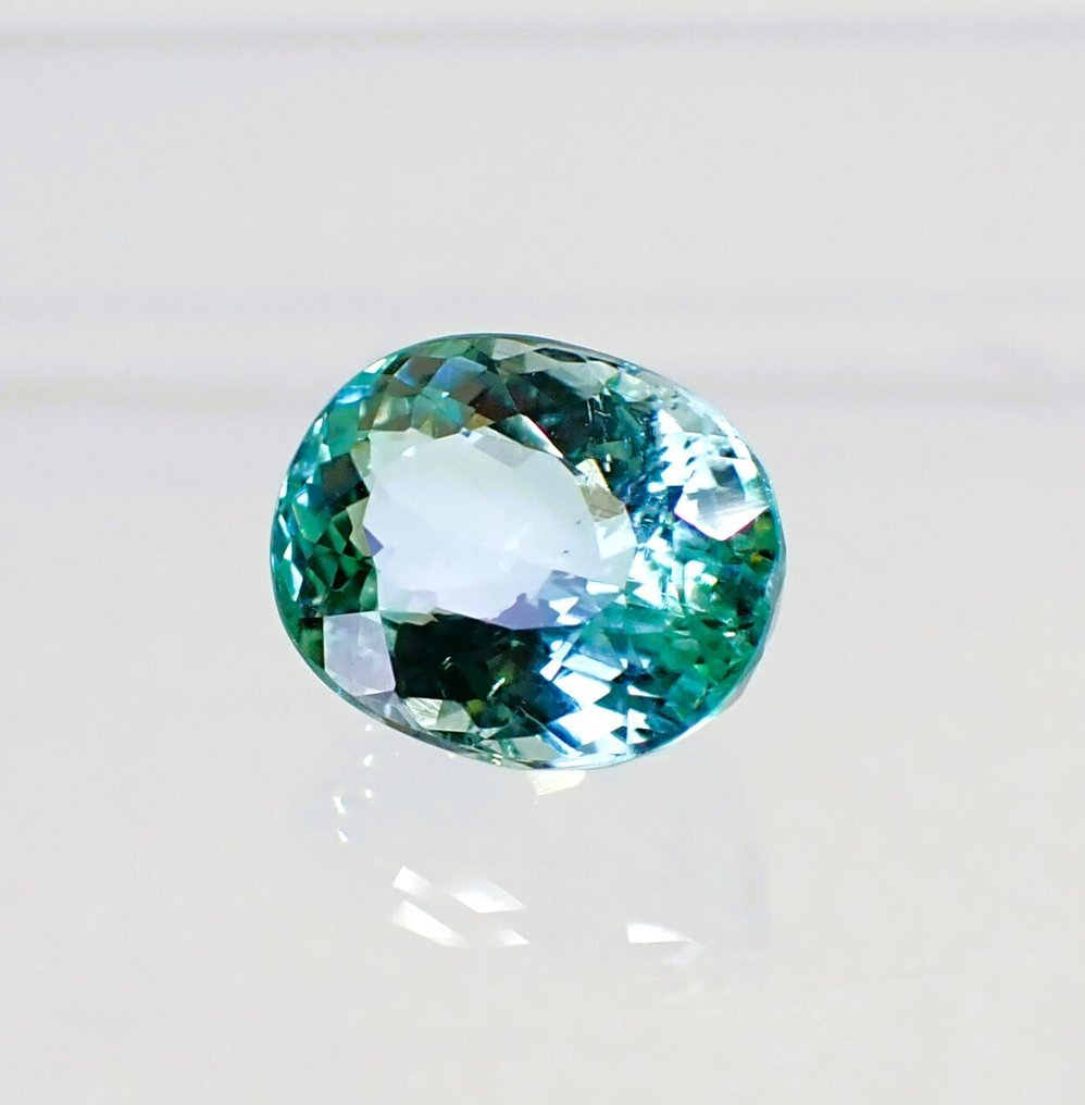 Μπλε, Πράσινο Τουρμαλίνης  - 5.69 ct - Antwerp Laboratory for Gemstone Testing (ALGT) - Χρώμα λιμνοθάλασσας #4.3