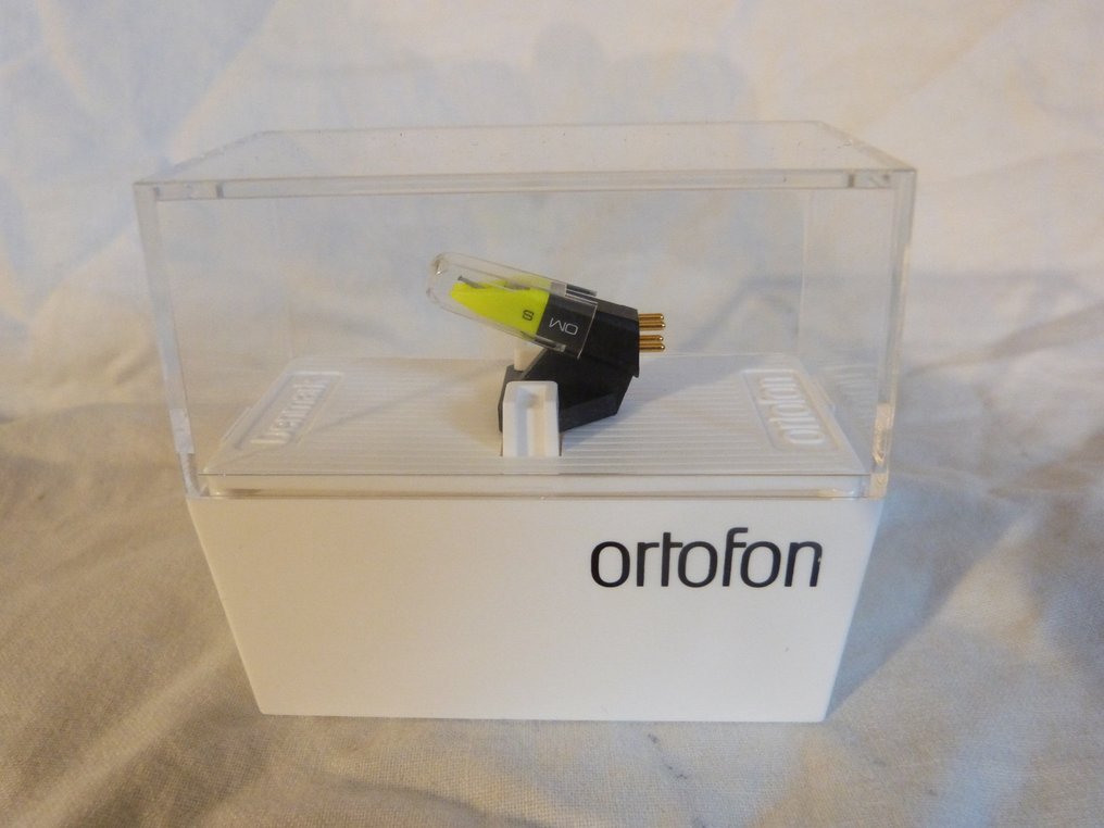 Ortofon - High End High Fidelity édition limitée OM Pro-Tonabnehmer avec aiguille de lecture Night Club "S" Cartouche de platine avec stylet #3.2
