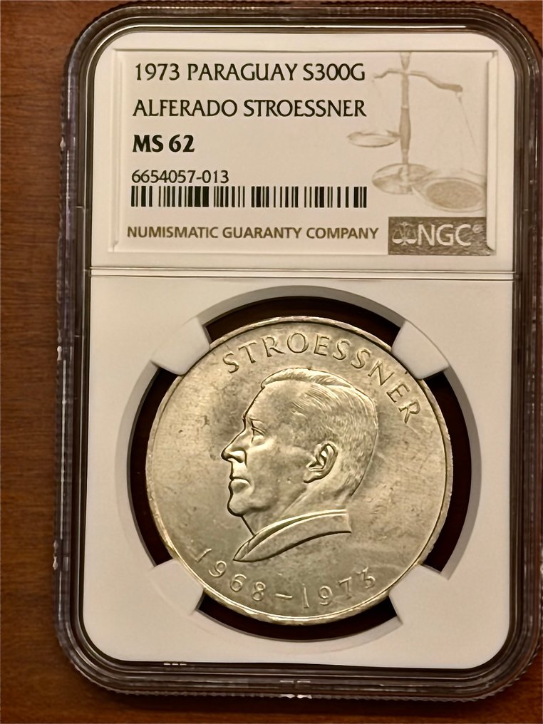 巴拉圭. Alfredo Stroessner. 300 guaranies 1973 MS62  (沒有保留價) #1.0