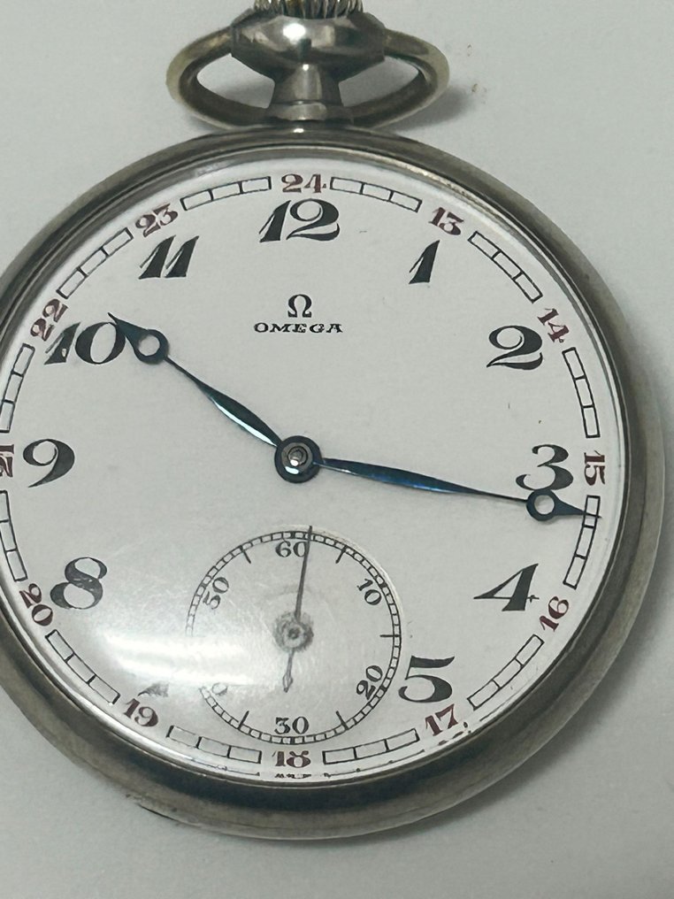 Omega - 7950076 - 1900-1949 #2.1