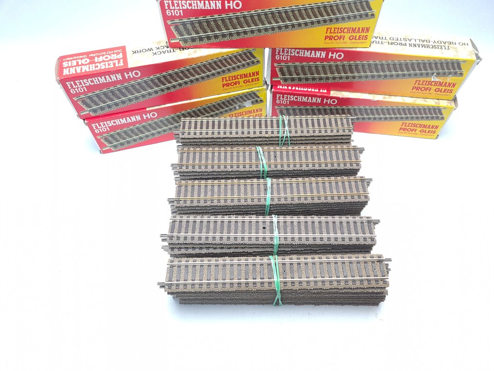 Fleischmann H0 - 6101 - Voie ferrée pour trains miniatures (50) - 50 rails Profirails #1.0