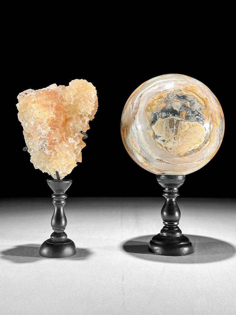 NO RESERVE PRICE - Beautiful Pair of Cube Calcite and Maligano Jasper - Crystal Cluster and Sphere on custom stands- 3100 g - (2) #1.0