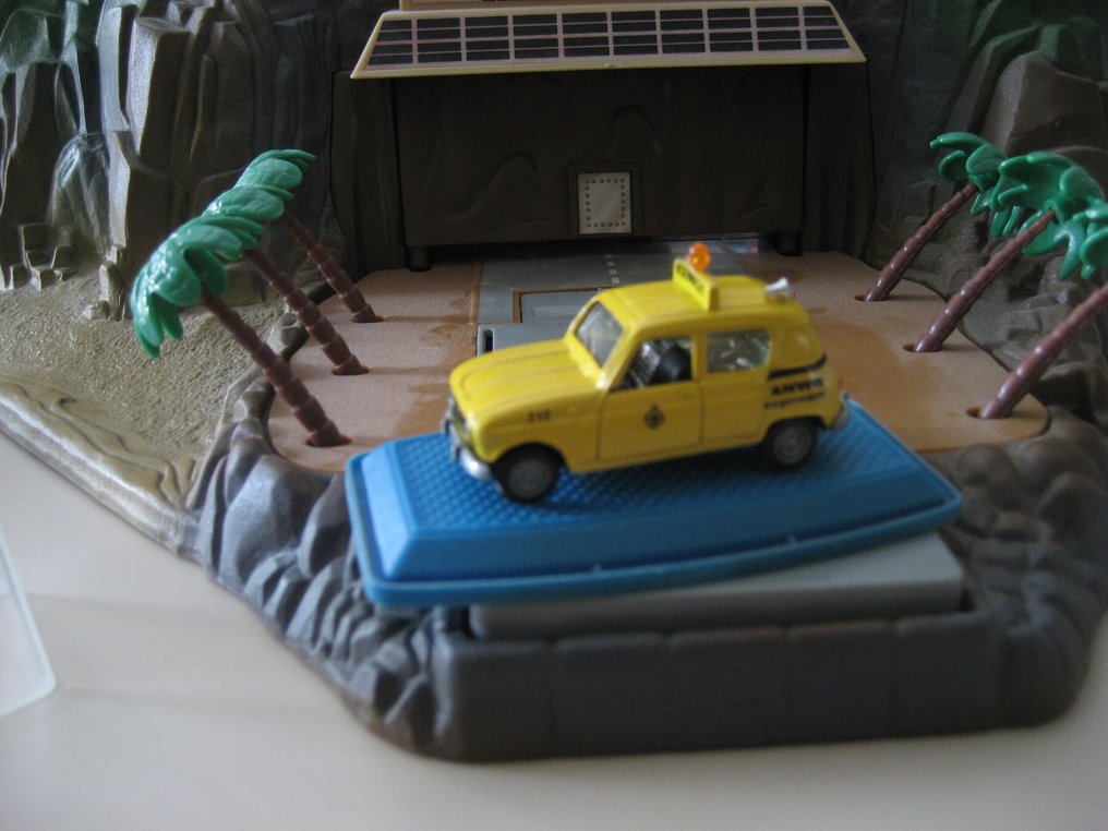 AHC Models 1:64 - Model car (6) - ANWB wegenwacht modellen - Merk Artec/AHC #2.1