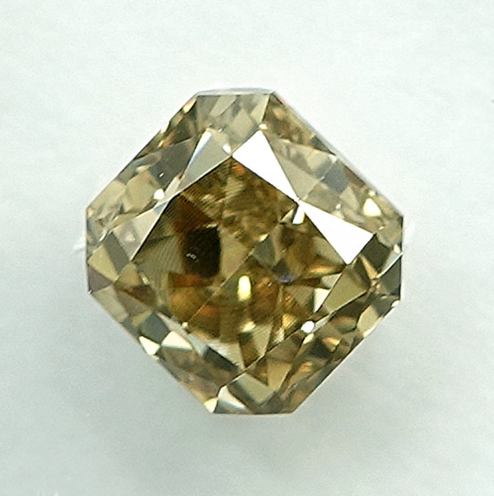 1 pcs 钻石  (天然色彩的)  - 0.71 ct - 切角正方形 - Fancy light 稍帶灰色的 黄色 - SI1 微内含一级 - 国际宝石研究院（IGI） #4.3