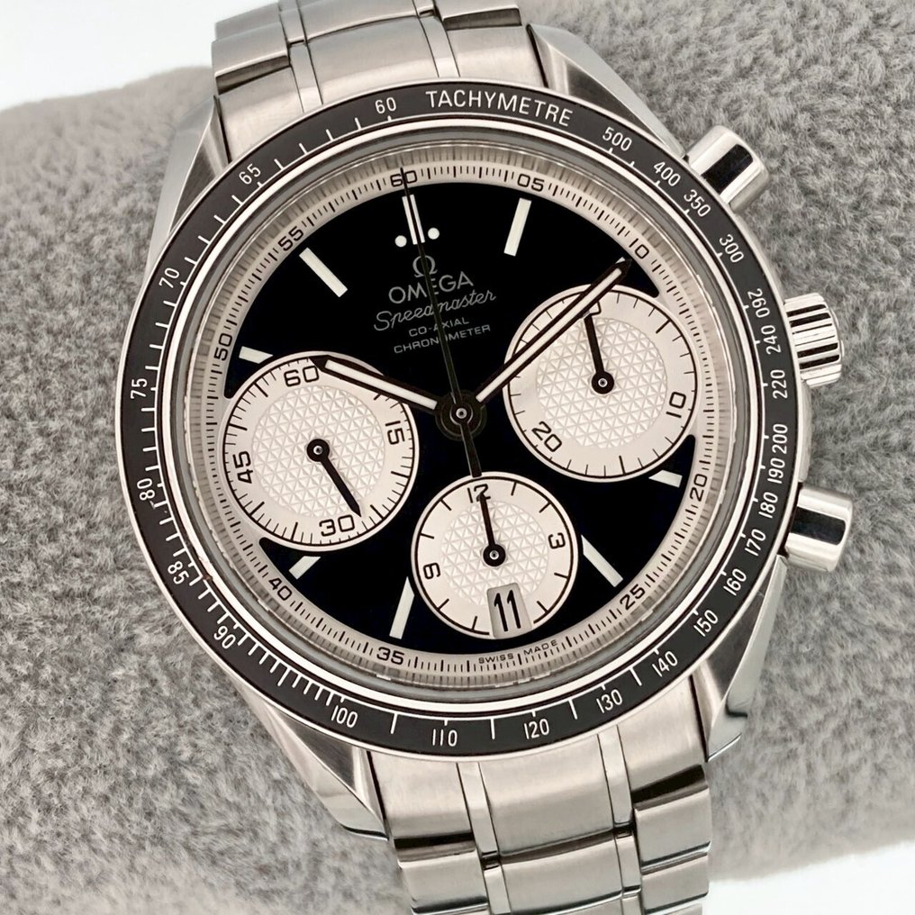Omega - Speedmaster Racing - 326.30.40.50.01.002 - Mænd - 2010-2020  #1.0