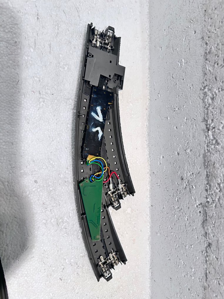 Märklin H0 - 24671/72/74460/90 - 模型火車軌道 (3) - 3 个弯曲的数字道岔 #2.1