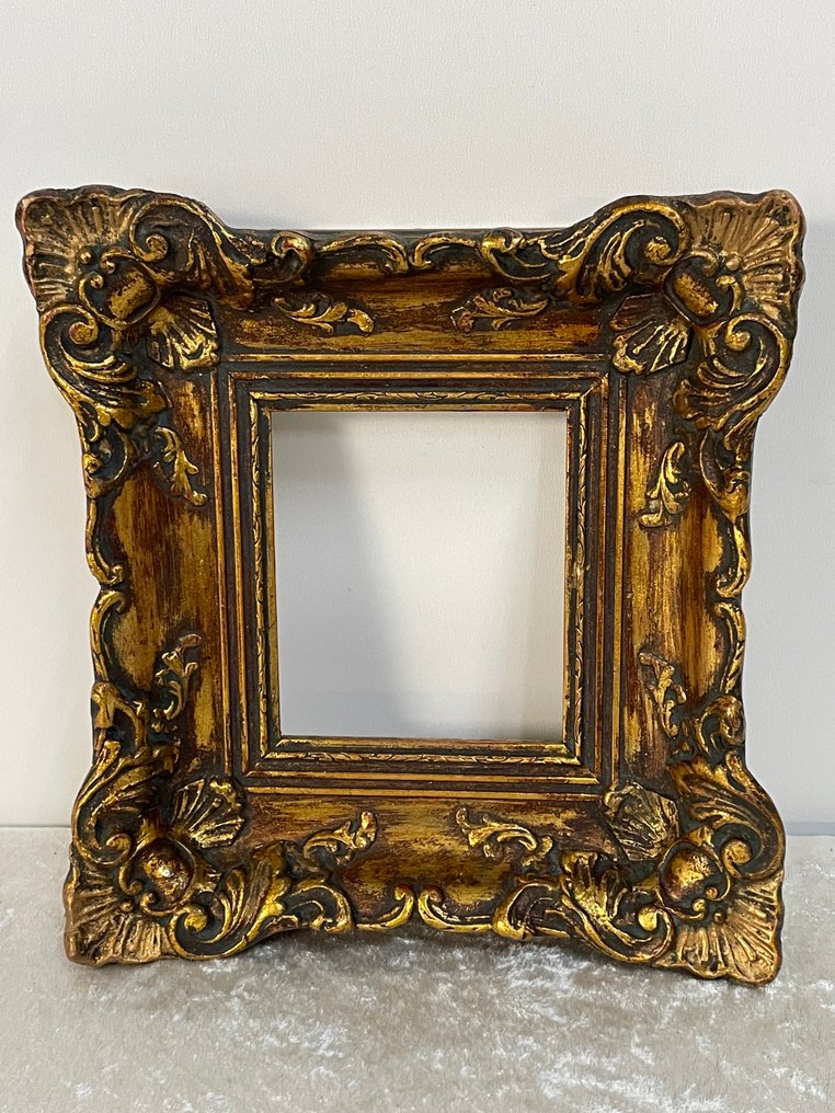 Frame  - Wood - Baroque picture frame #1.0