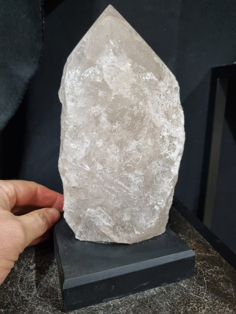 Large quartz point on luxury stand Crystal cluster - Height: 215 mm - Width: 110 mm- 2.25 kg #1.0