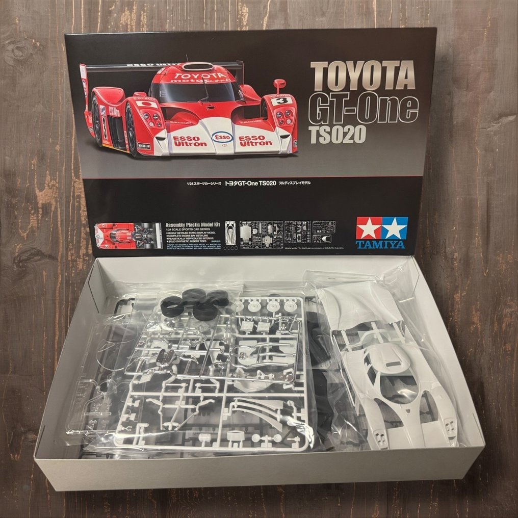 Tamiya - Auto giocattolo TOYOTA GT-One TS020 – 1/24 Full Display Mode - 2000-2010 - Giappone #1.0