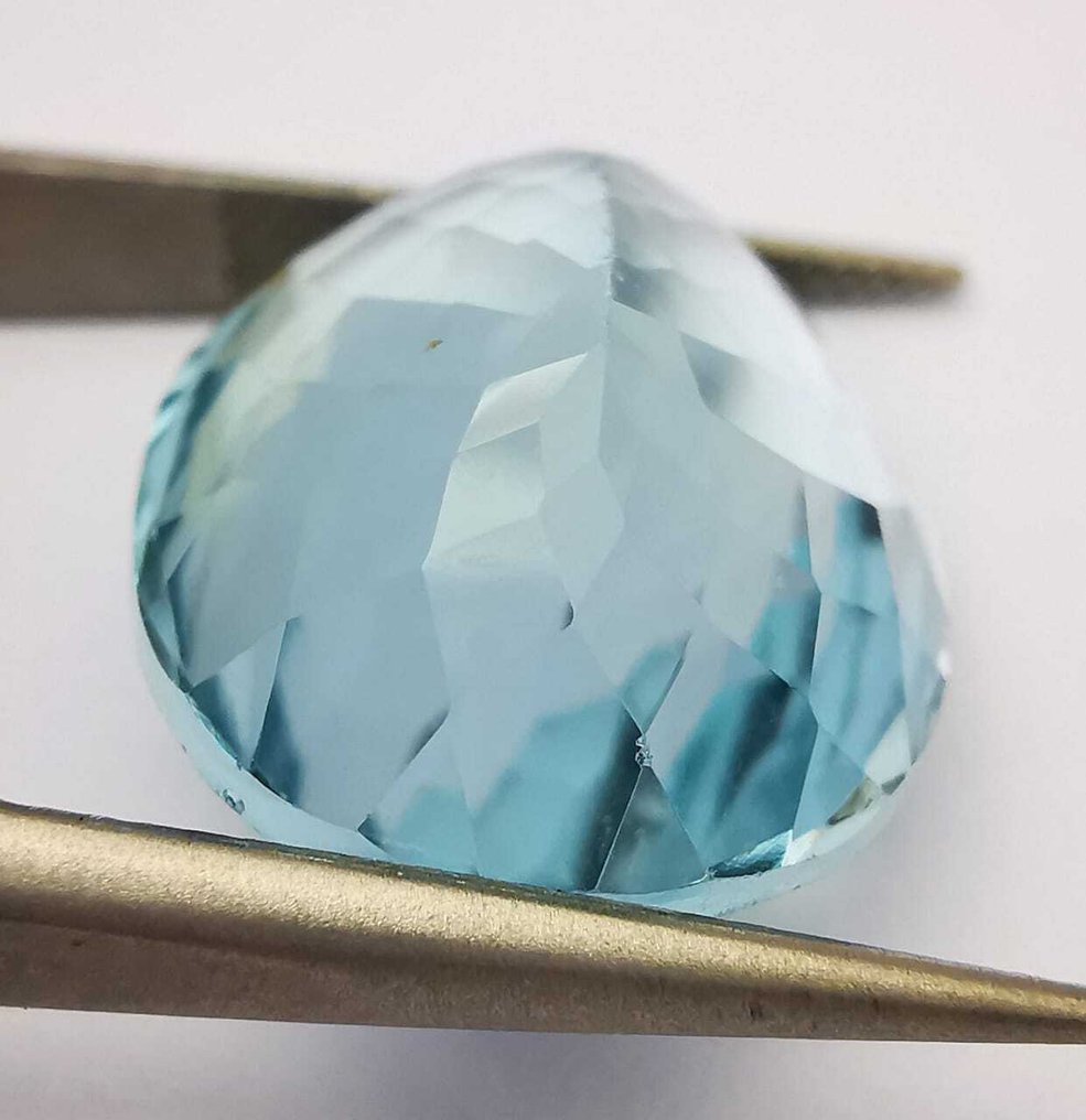 Bez ceny minimalnej
Niebieski Topaz - 18.19 ct - Antwerp Laboratory for Gemstone Testing (ALGT) - Swiss Blue Topaz #3.2