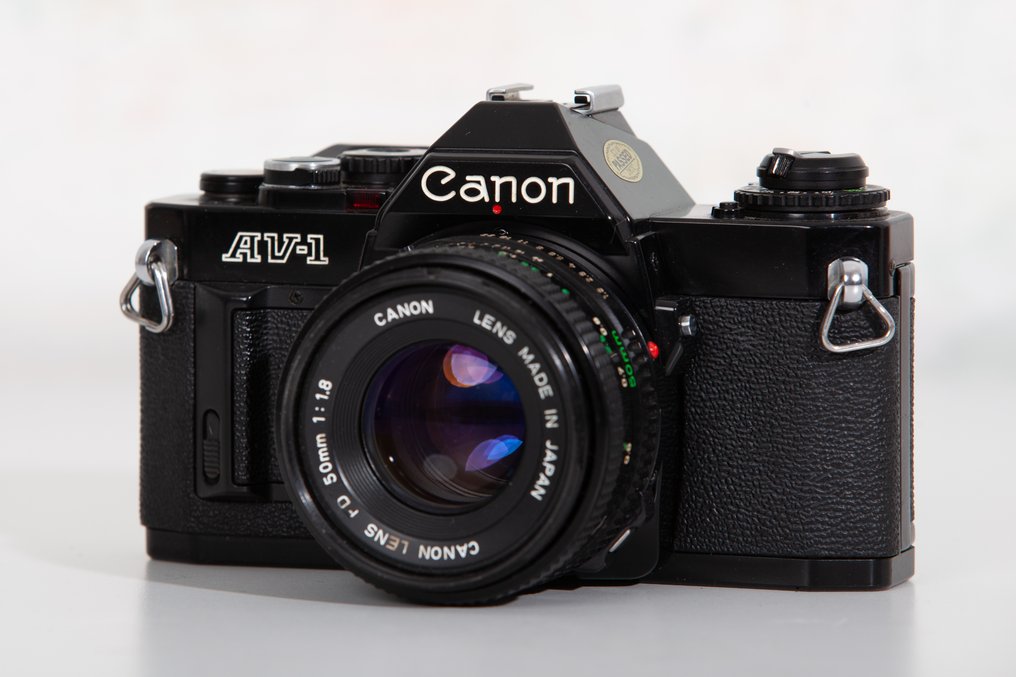 Canon AV-1 black + FD 1,8/50mm | Single lens reflex camera (SLR) #3.2