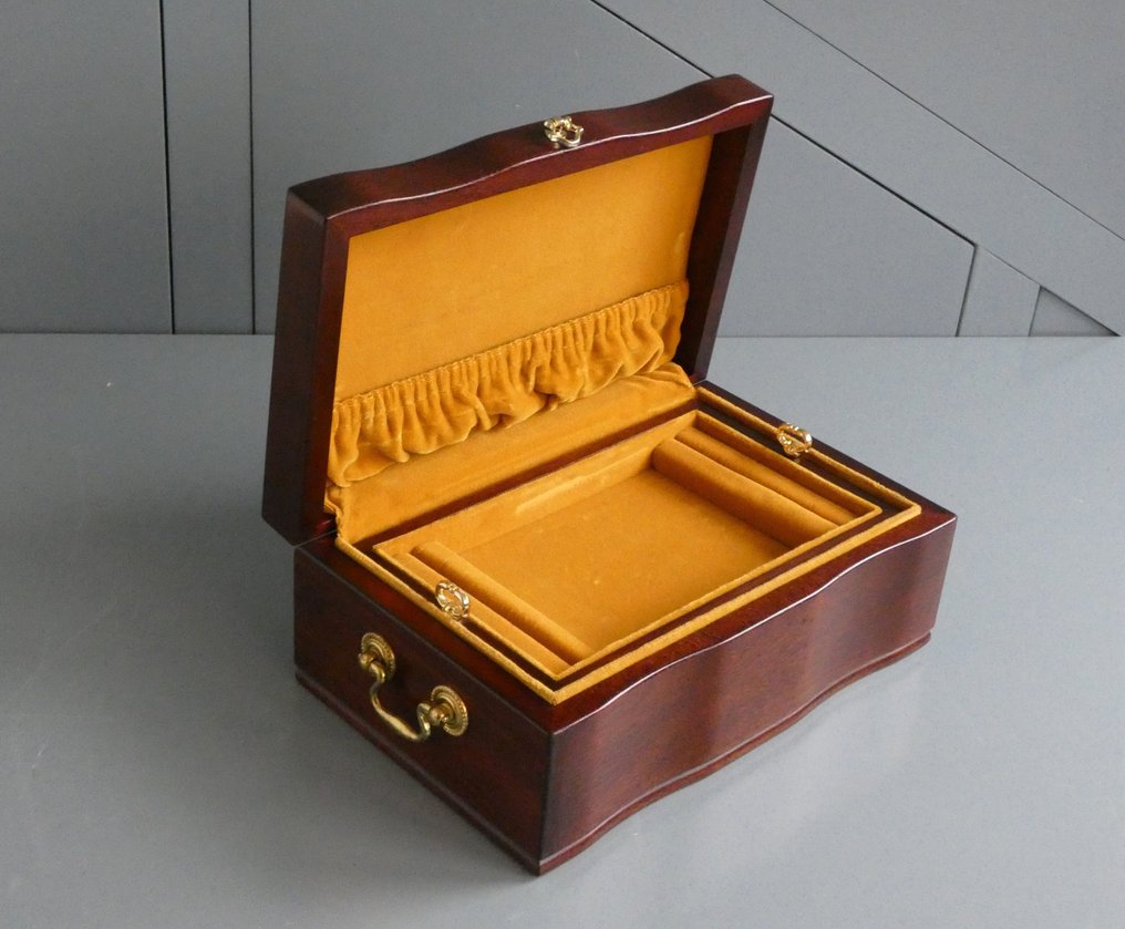 Smykkeskrin - Træ, Velour, Messing - Udtageligt rum #1.0