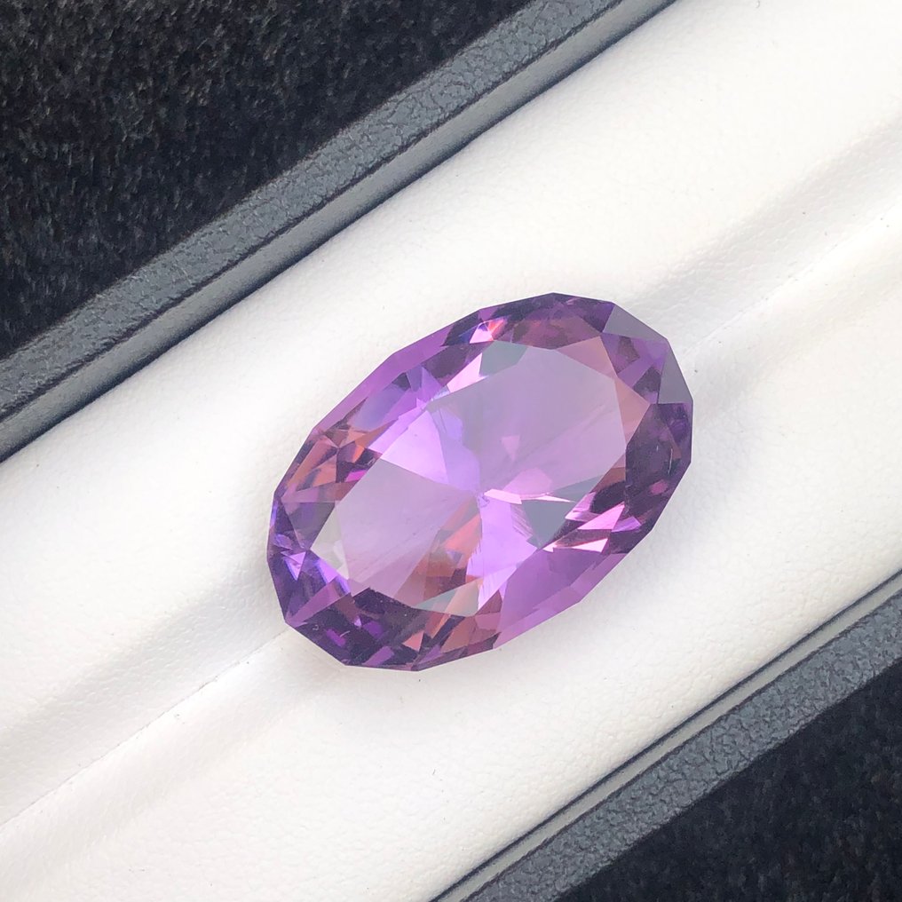 没有保留价 - 1 pcs  紫色 紫水晶  - 25.94 ct - 国际宝石研究院（IGI） #1.0