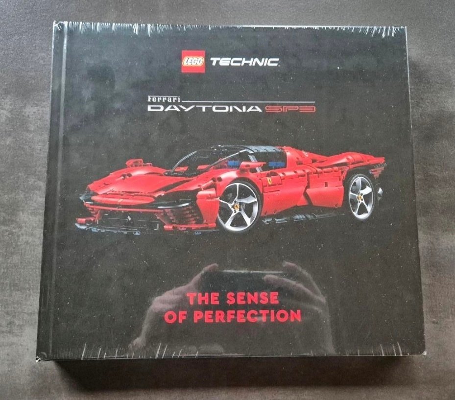 LEGO Set - Technic - 42143 Ferrari Daytona SP3 + 5007627 The sense of perfection #1.0