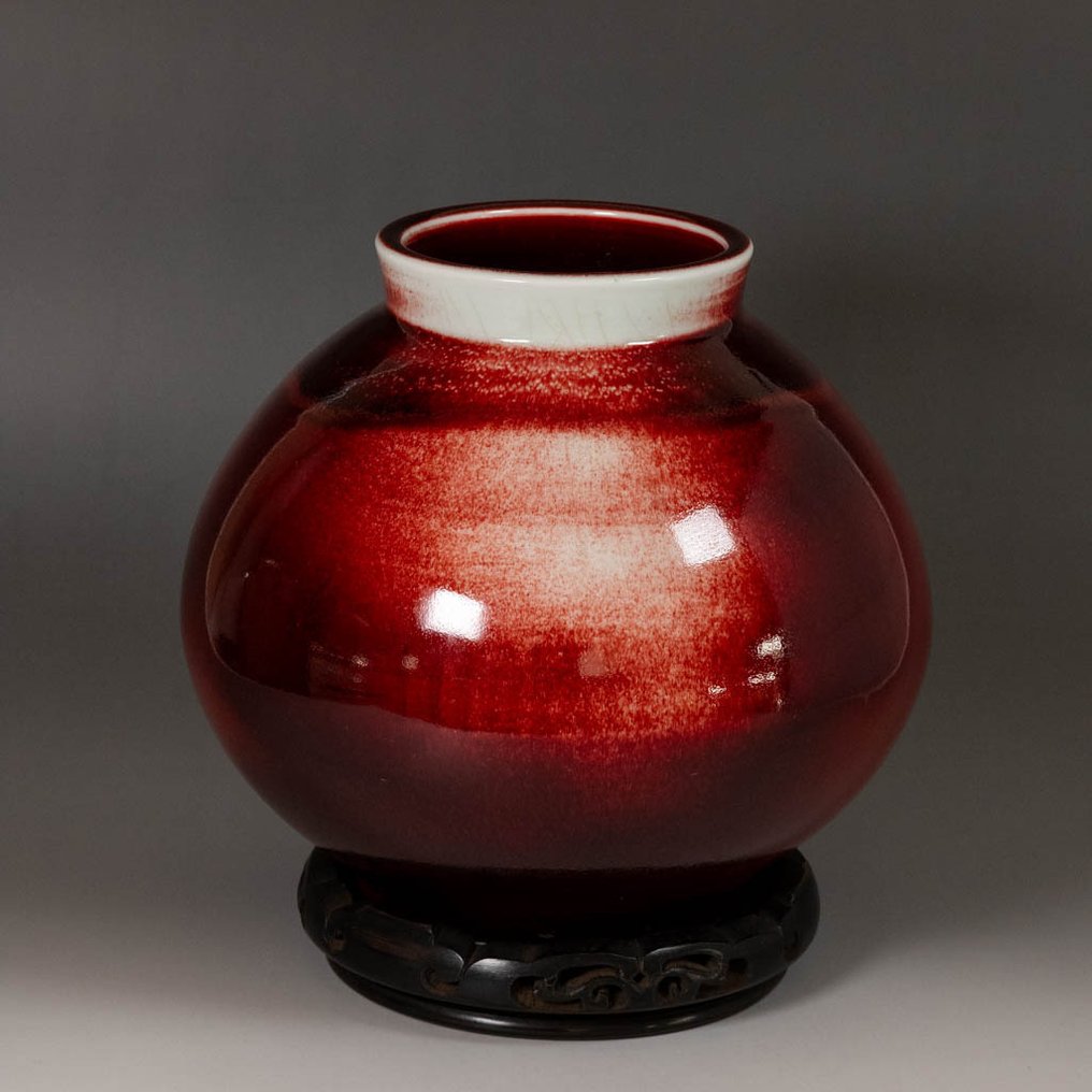 Yōhen 深红釉瓶 - 陶瓷 - Asahi Hōsai XIV / 十四代 朝日豊斎 (1921 – 2004) - 日本 - 昭和年代(1926-1989) #1.0