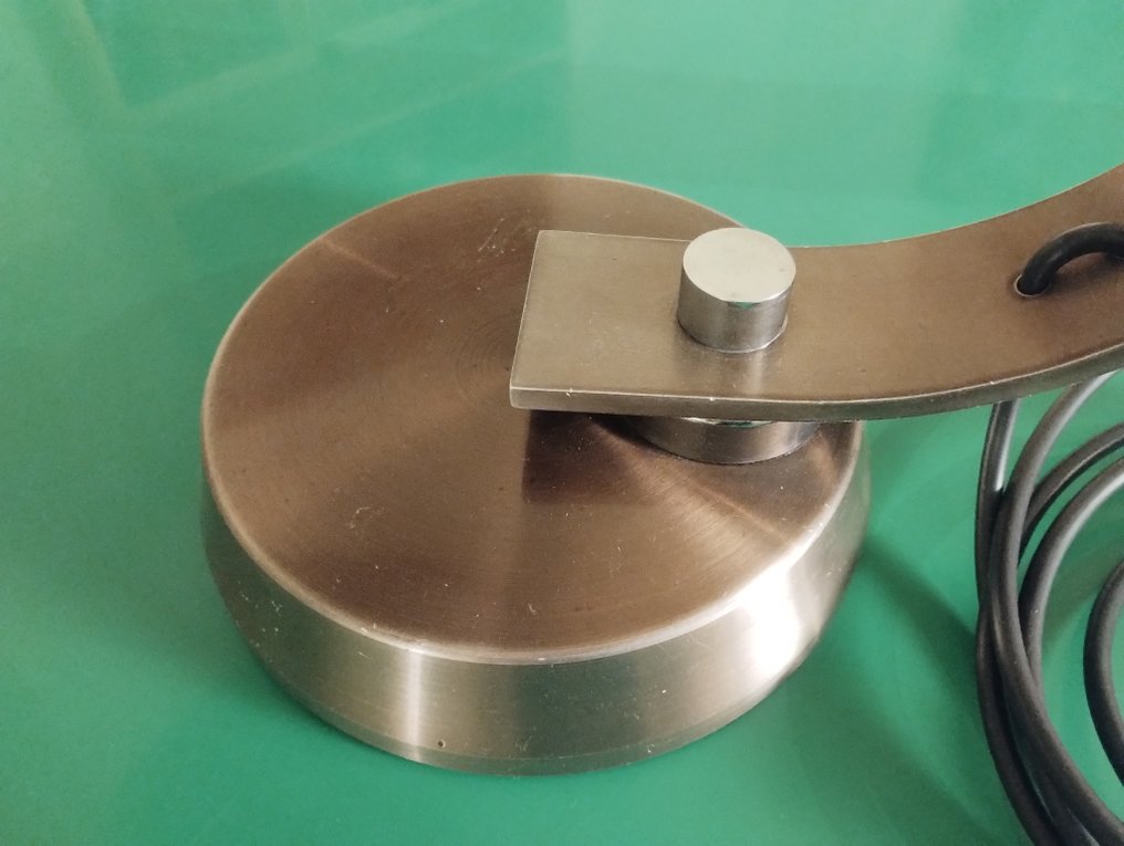 Lámpara de escritorio - Acero, Aluminio #4.3