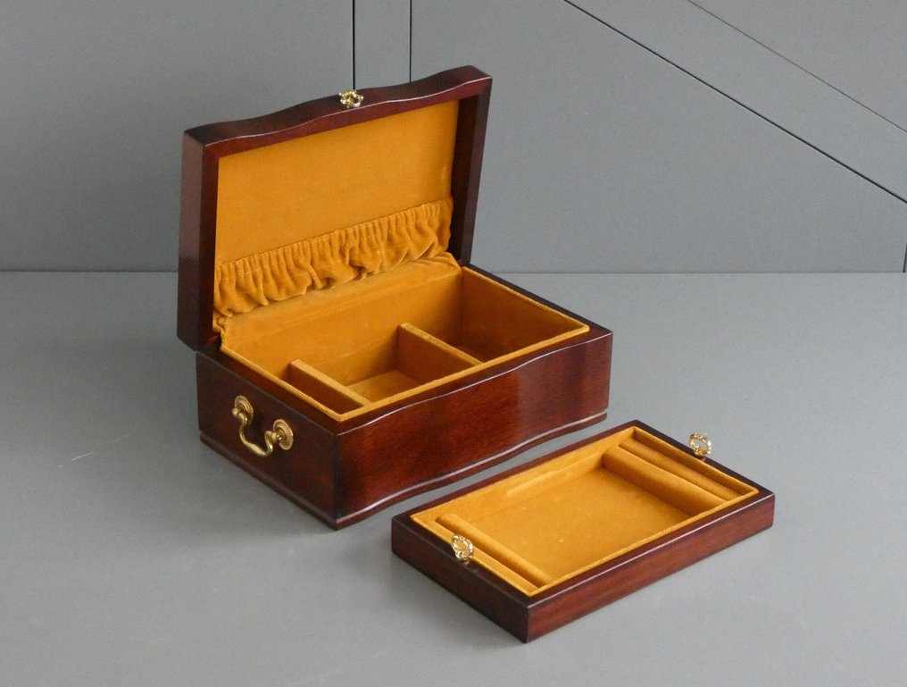 Smykkeskrin - Træ, Velour, Messing - Udtageligt rum #1.0