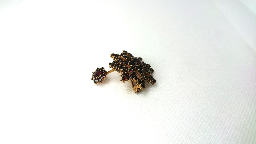 No reserve price - Pendant Silver, Gold-filled -  3.00ct. tw. - Bohemian garnet pendant #4.3