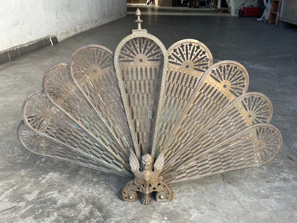 Spanyolfal - Fém - kandallóparaván #1.0