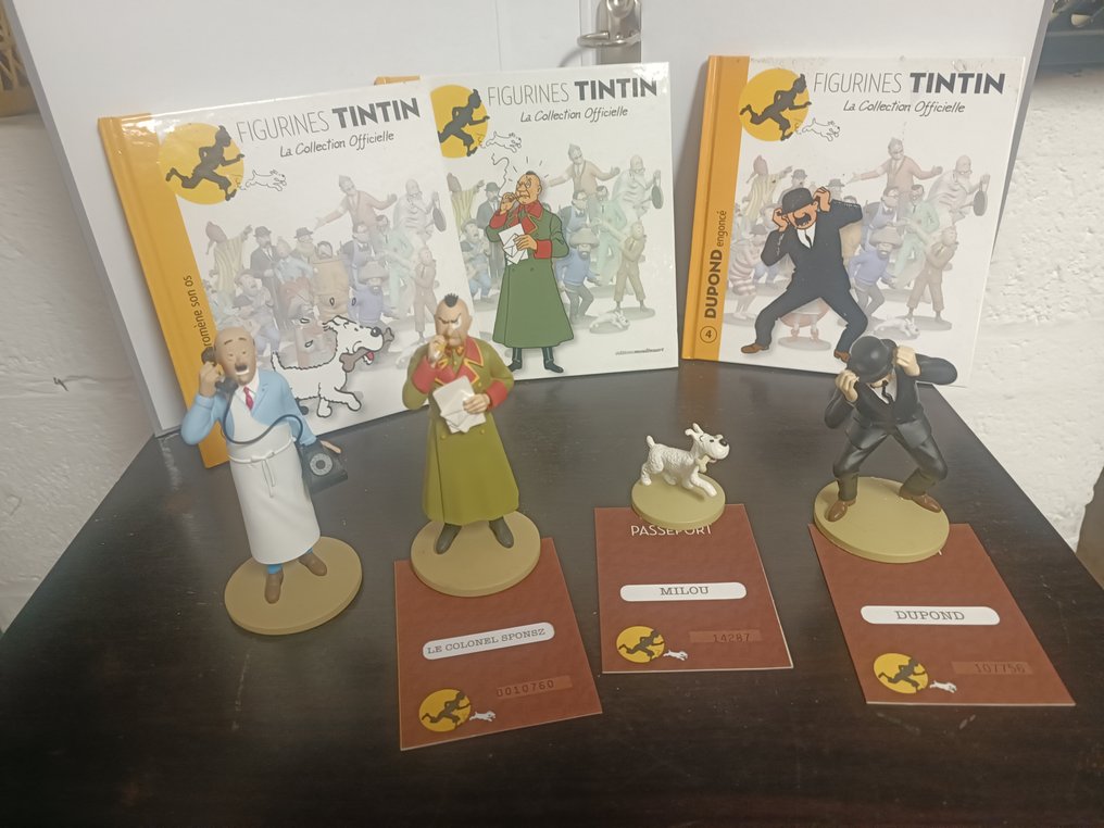 Tintin - 4 figurines tintin officielle en resine - 4 Comic - Første utgave #1.0