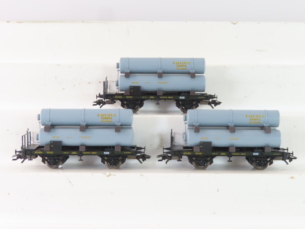 Märklin H0 - 46600 - Σετ τρένου μοντελισμού μεταφοράς εμπορευμάτων (1) - Σετ τριών φορτηγών αυτοκινήτων με διπλούς άξονες για τη μεταφορά υγρού αερίου. - K.Bay.Sts.B #1.0
