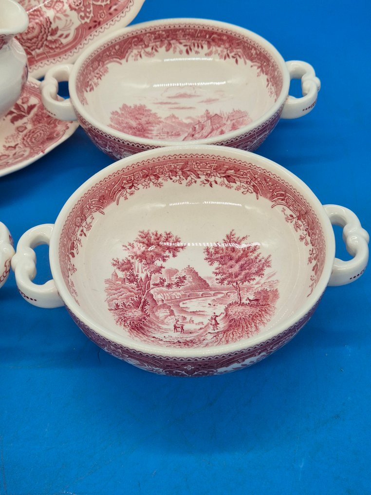 Service de table pour le dîner - Villeroy & Boch – „Burgenland“ – Suppenservice in Rot, Porzellan, gemarkt - Porcelaine #2.1