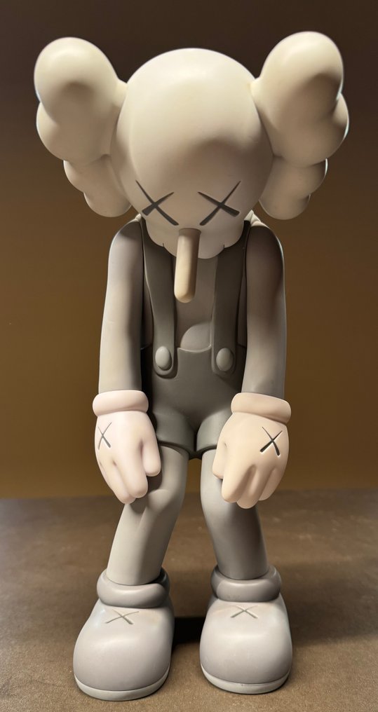 Kaws (1974) - Small Lie #1.0