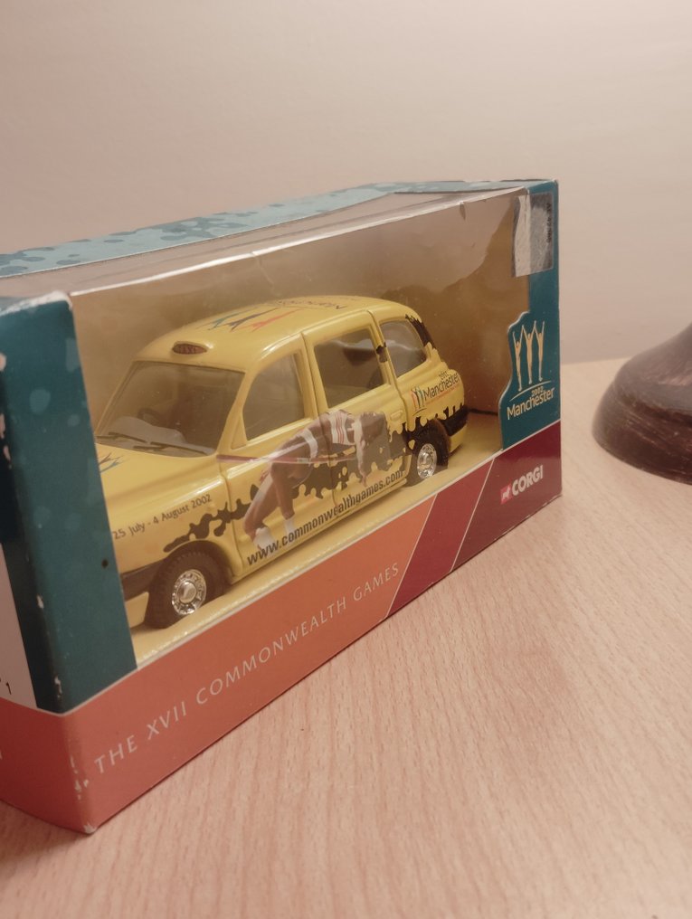 Corgi 1:36 - Modellino di auto - THE XVII COMMONWEALTH GAMES - CC85902 LTI Taxi #1.0