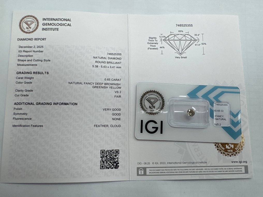 沒有保留價 - 1 pcs 鑽石  (天然彩色)  - 0.65 ct - 圓形 - Fancy deep 淡綠色, 淡褐色, 黃色 - VS2 - 國際寶石學院（International Gemological Institute (IGI)） #2.1