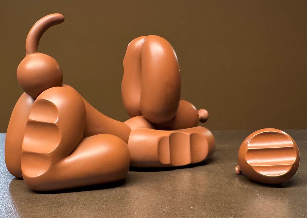 Whatshisname (1982) - Choco Happy Balloon Dog #2.1