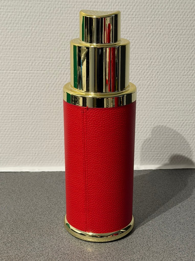 Piper Heidsieck - Secchiello per champagne (2) -  Parfumfles - design di secchiello / cooler in acrilico per Champagne francese Piper Heidsieck di - Pelle, Plastica - Edizione limitata #4.3