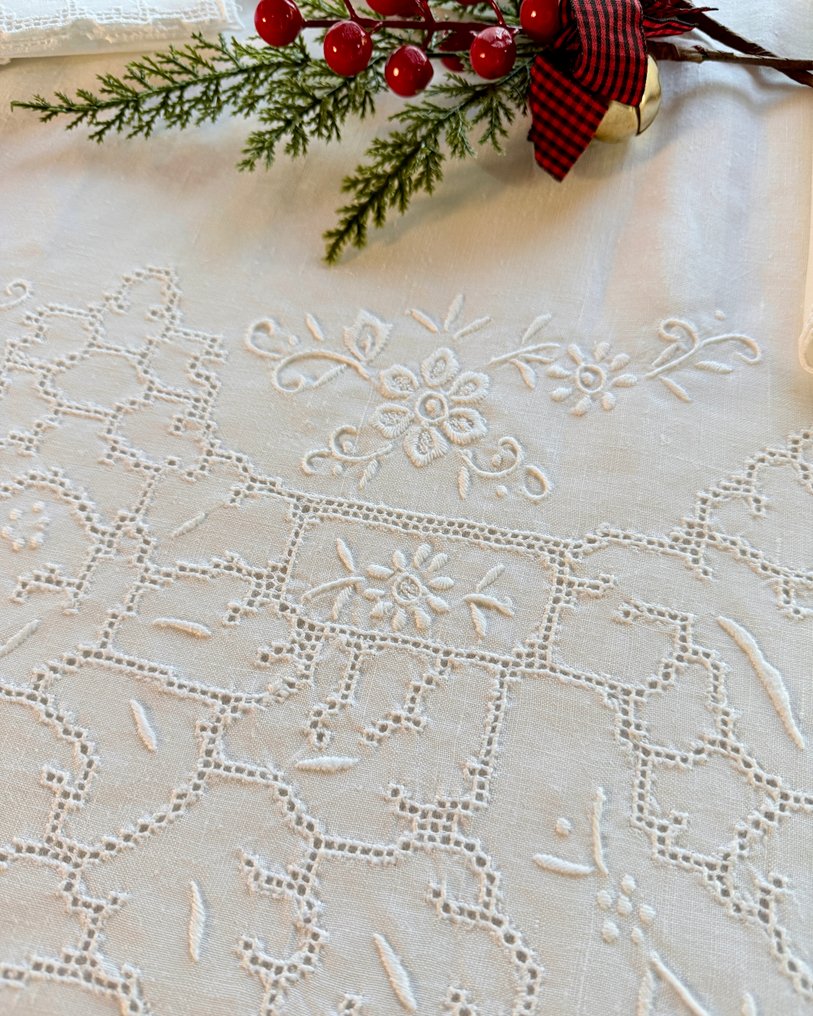 Tablecloth (13) - 252 cm - 175 cm - Linen tablecloth, delicate #1.0