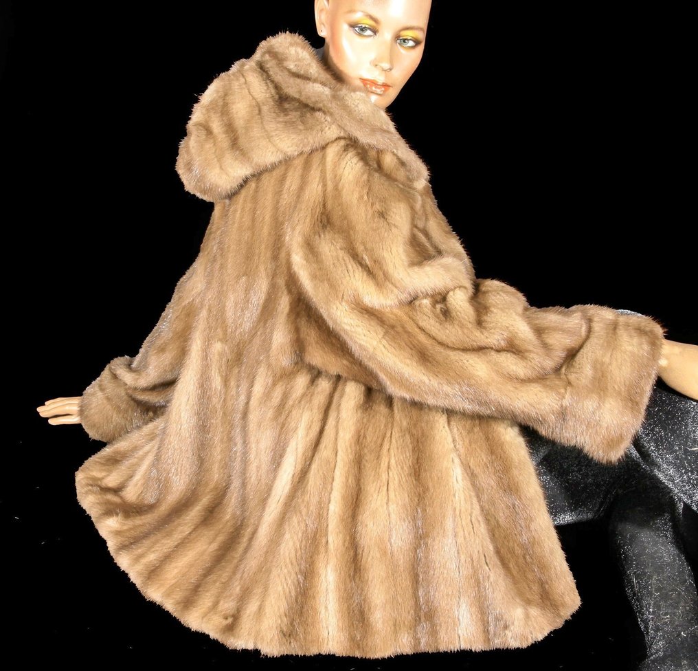 Saga Furs - Jacket #1.0