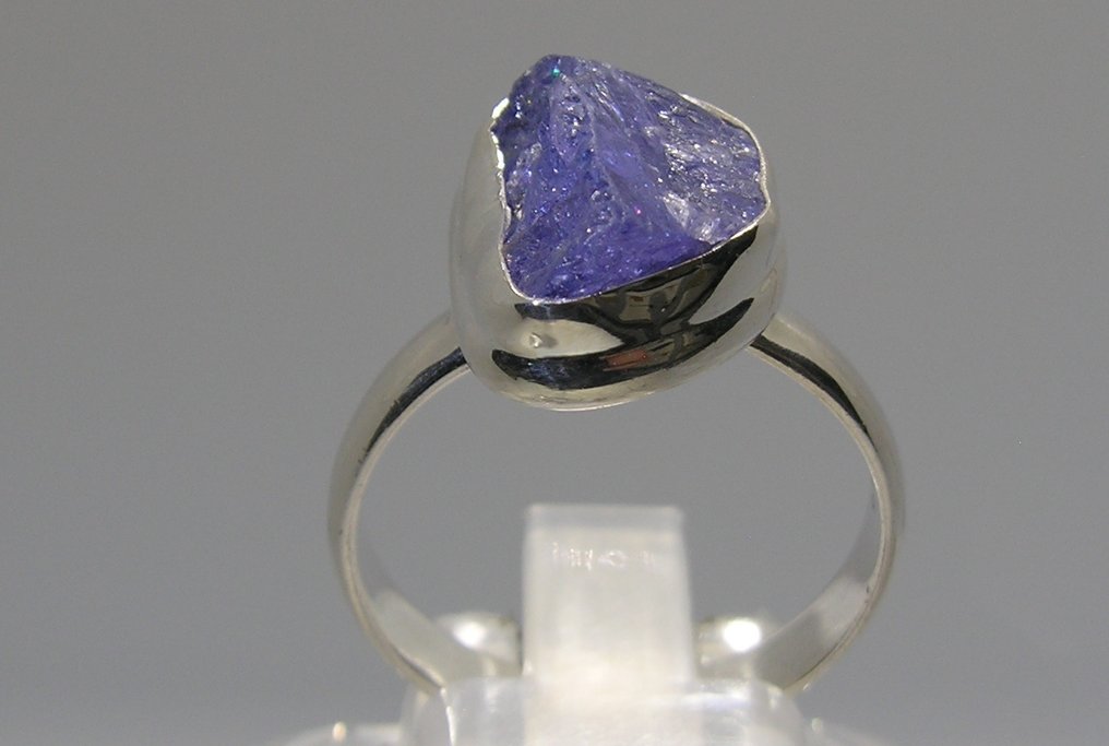 Τανζανίτης Κρύσταλλος - Ύψος: 28.4 mm - Πλάτος: 20.8 mm- 4.65 g - (1) #1.0