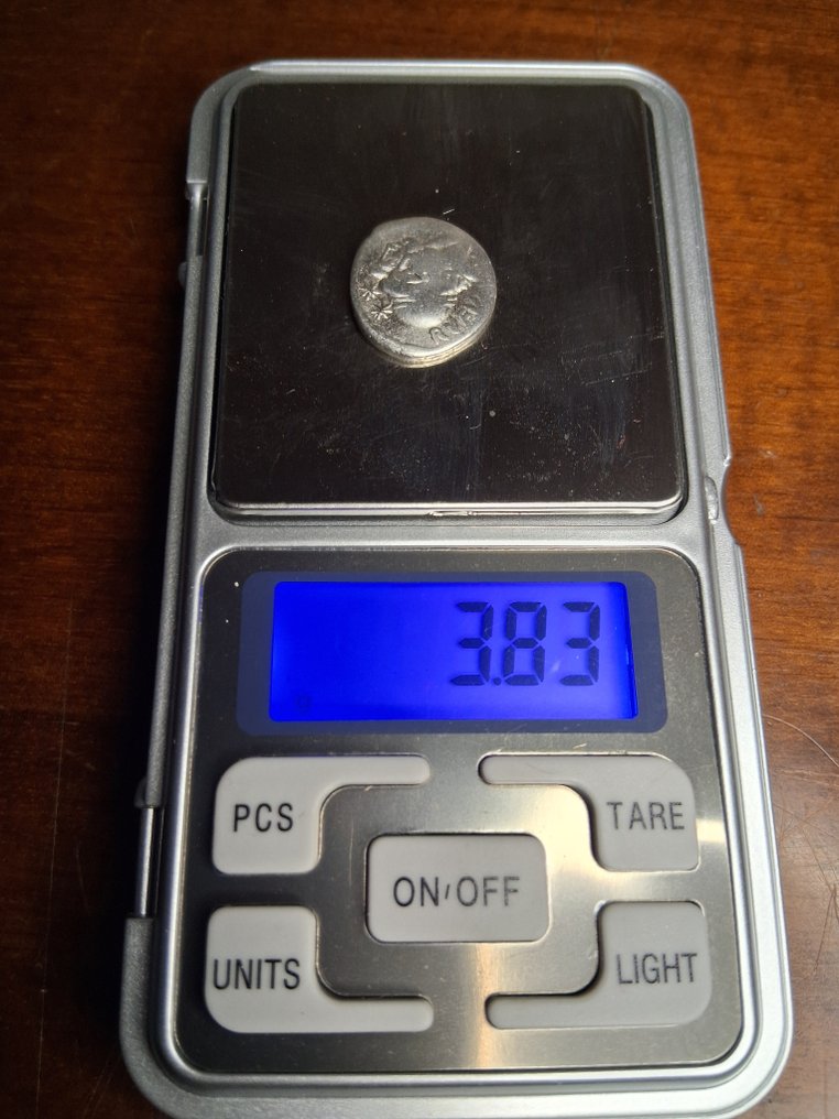 Ρωμαϊκή Δημοκρατία. Mn. Cordius Rufus, 46 BC. Denarius (χωρίς τιμή ασφαλείας) #2.1