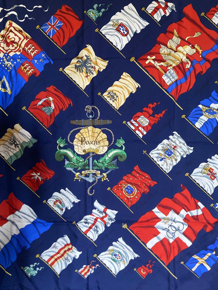 Hermès - " Pavois" by Philippe Ledoux 1964, réédité en 1990 et 2012 - Écharpe #3.2