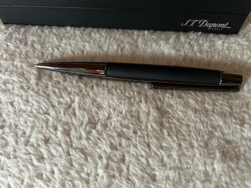 S.T. Dupont - Ingen mindstepris - Kuglepen #4.3