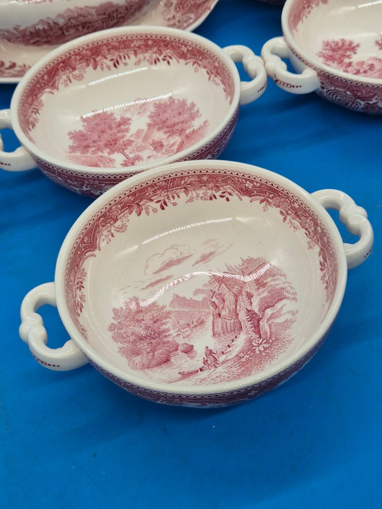 Service de table pour le dîner - Villeroy & Boch – „Burgenland“ – Suppenservice in Rot, Porzellan, gemarkt - Porcelaine #1.0
