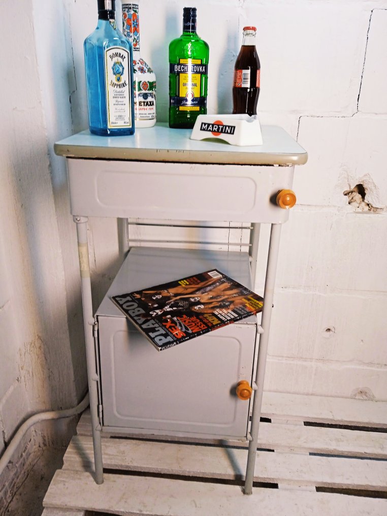 Ντουλαπάκι φαρμάκων - Βιτρίνα Βιομηχανικού Στυλ - Χάλυβας #3.2