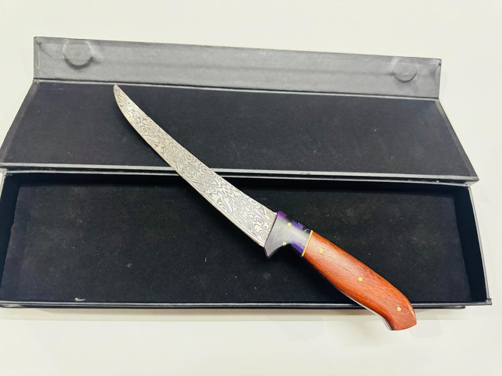 HexClad - Nóż kuchenny - Japoński nóż do filetowania (037) - VG 10 stal, mniej stali i epoksyd oraz rękojeść z naturalnego drewna z pudełkiem. - Japonia - Japoński nóż do filetowania #1.0
