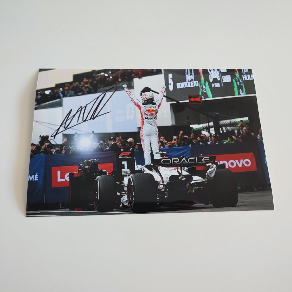 Red Bull Racing - Max Verstappen - 2025 - 照片  #1.0