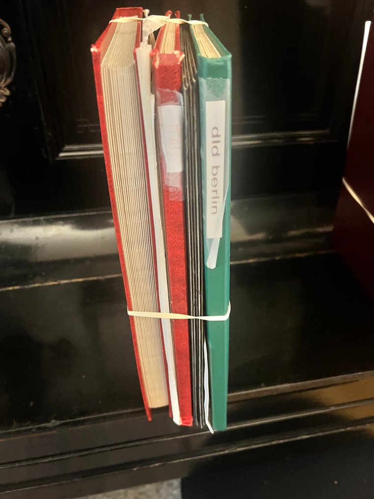 歐洲  - 三张专辑、卡片和纸张，主要包括马耳他、BRD 柏林、意大利和马耳他骑士团。 #1.0